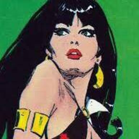 Meet your Posher, Jennifer - Picture 1 of 1